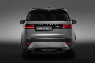 Thiết kế đuôi xe Land Rover Discovery