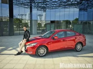 Cảm giác lái Mazda 2 Hatchback