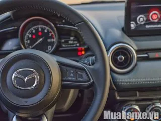 Trang bị tiện nghi & giải trí Mazda 2 Hatchback