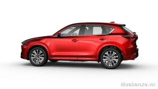 Mazda CX-5 màu đỏ nhìn ngang