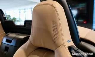 Mazda MX-5 hàng ghế với chất liệu da cao cấp