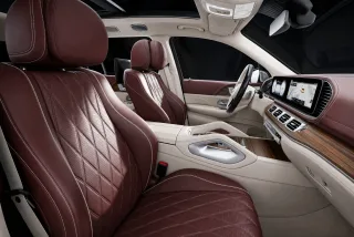 Nội thất Mercedes-Maybach GLS 480 với lựa chọn màu nâu da nappa