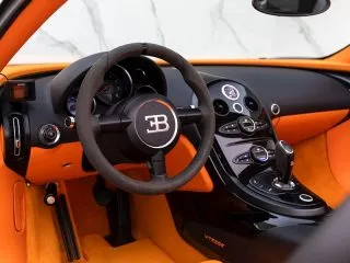 Nội thất Bugatti Veyron