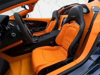 Nội thất Bugatti Veyron