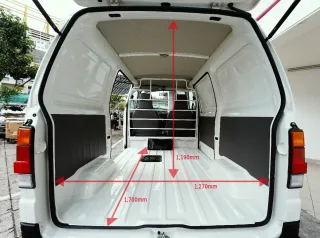 Ngoại thất SUZUKI Blind Van