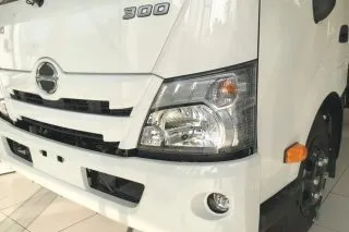 Ngoại thất Hino XZU720L