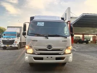 Ngoại thất Hino XZU710L