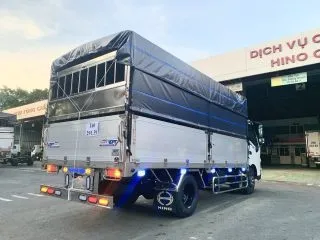 Ngoại thất Hino XZU710L