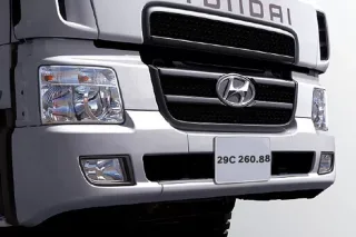 Ngoại thất HYUNDAI Hd320