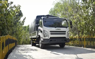 Ngoại thất Đô Thành IZ650