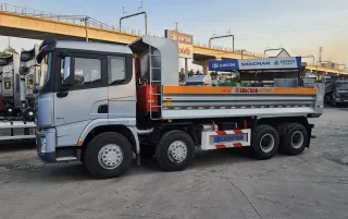 Ngoại thất Shacman 4 chân