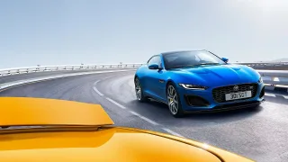 Jaguar F TYPE màu xanh