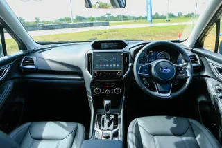 Nội thất Subaru Forester