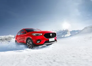 MG ZS màu đỏ