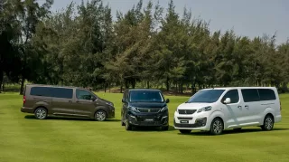 Ngoại thất Peugeot Traveller
