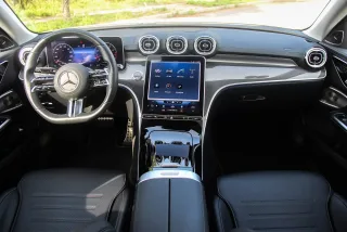 Nội thất Mercedes Benz C300