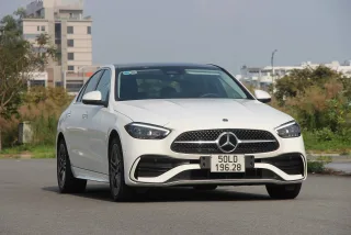 Ngoại thất Mercedes Benz C300