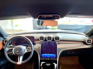 Nội thất Mercedes Benz C200