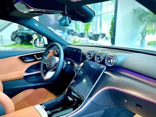Nội thất Mercedes Benz C200
