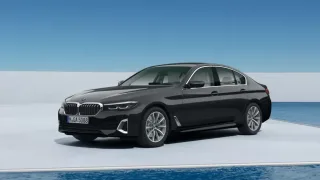 BMW 530i màu đen