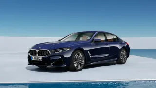 BMW 840i Gran Coupe màu xanh dương