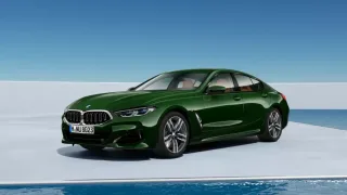 BMW 840i Gran Coupe màu xanh lá