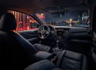 Nội thất Nissan Navara