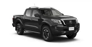Nissan Navara màu đen