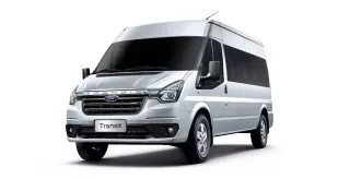 Ford Transit màu bạc