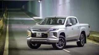 Ngoại thất Mitsubishi Triton