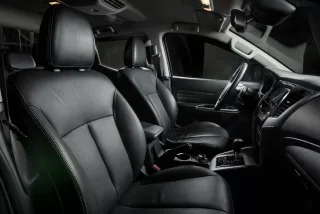 Nội thất Mitsubishi Triton