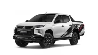 Mitsubishi Triton màu trắng