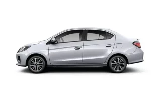 Mitsubishi Attrage màu trắng