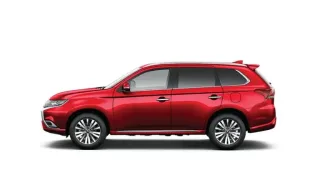 Mitsubishi Outlander màu đỏ