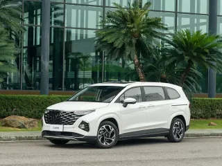 Màu xe Hyundai Custin
