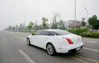 Ngoại thất Jaguar XJL