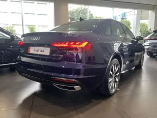 Thiết kế đuôi xe Audi A4