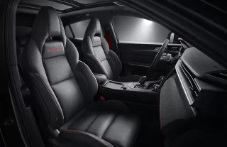 Hệ thống ghế ngồi Lynk & Co 05