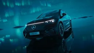 Ngoại thất Mercedes Benz EQE 500