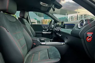 Nội thất Mercedes Benz EQB 250