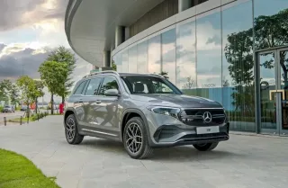 Thiết kế đầu xe Mercedes Benz EQB 250