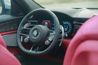Nội thất Maserati Grecale