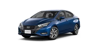 Nissan Almera màu xanh