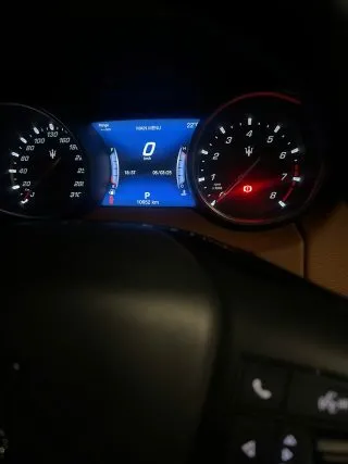 Maserati Levante đăng kí 2024 -Xe Demo đang bán