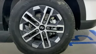 Mâm và lốp xe Hyundai Venue