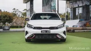 Thiết kế đầu xe Kia Cerato Hatchback
