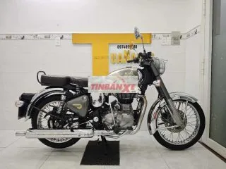 Royal Enfield Classic500 Chrome odo 15k. Royal 500