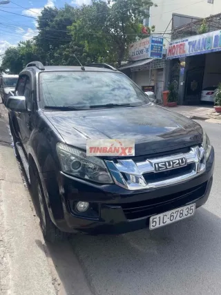 Isuzu D-Max 5 chỗ màu Đen