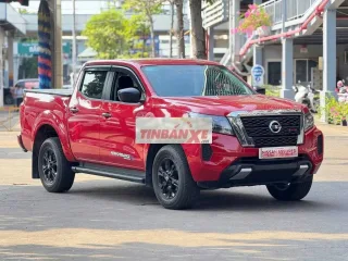 Nissan Navara EL 2024 Tự động 14.000 km Đỏ