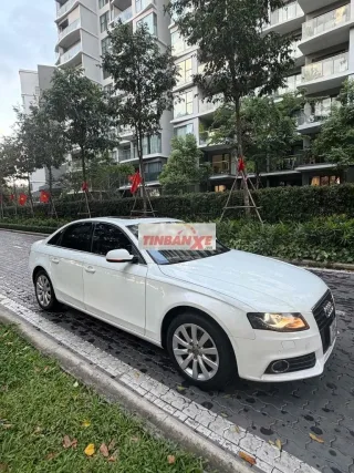 Audi A4 Trắng 5 chỗ dư dùng bán cho ai cần sử dụng